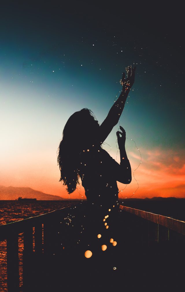 afterglow-backlit-bokeh-556658